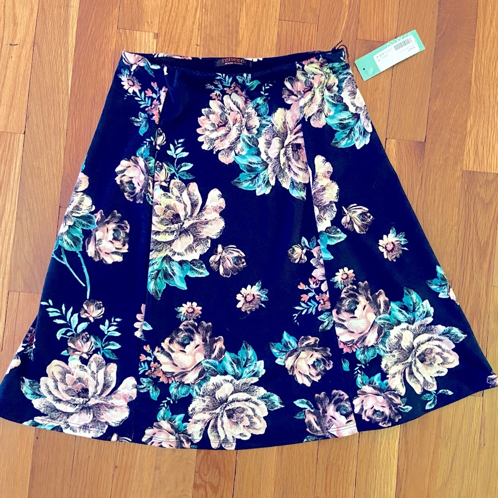 Skirt new with tags